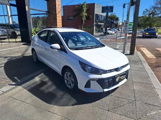 HYUNDAI HB20S 1.0 12V FLEX COMFORT MANUAL HYUNDAI HB20S 1.0 12V FLEX COMFORT MANUAL
